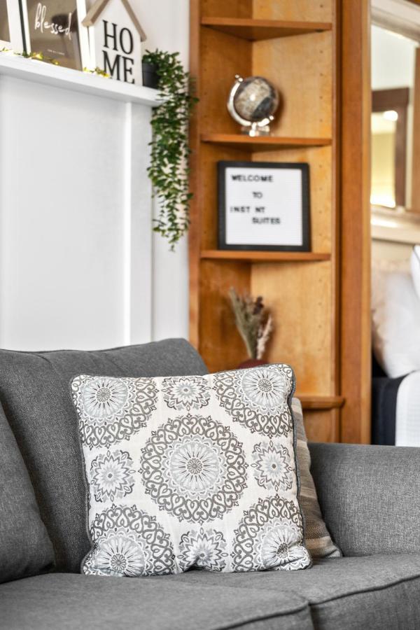 ⭐️ Luxury Mountain View Studio In Canmore ⭐️ Eksteriør billede
