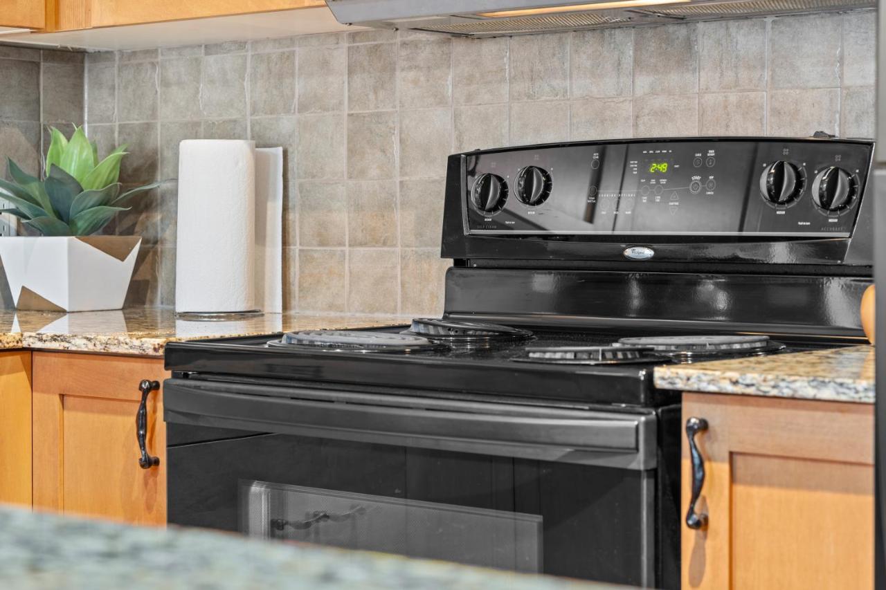 ⭐️ Luxury Mountain View Studio In Canmore ⭐️ Eksteriør billede